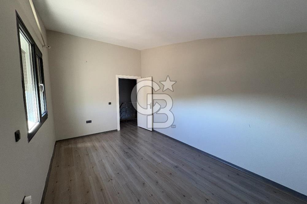 URLA KUŞÇULAR ARTI PRESTİJ EVLERİNDE KİRALIK VİLLA