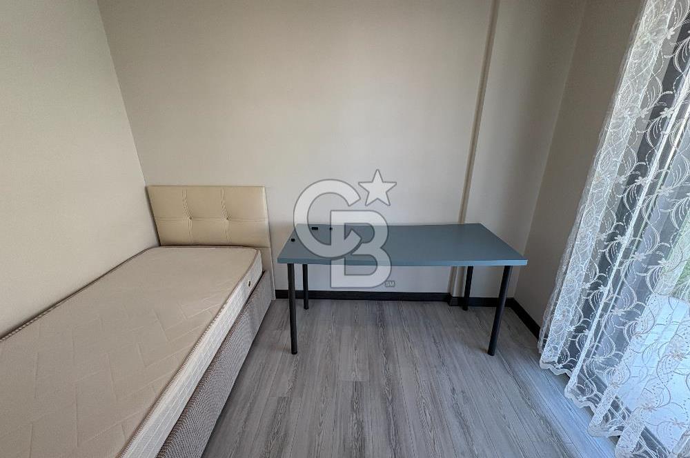 URLA MERKEZDE 1+1 EŞYALI BAHÇELİ KİRALIK DAİRE