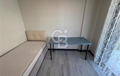 URLA MERKEZDE 1+1 EŞYALI BAHÇELİ KİRALIK DAİRE