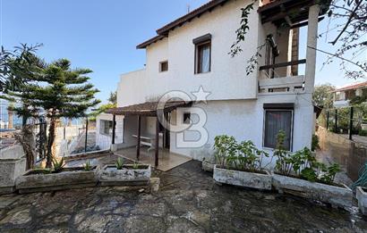 URLA İSKELE EVRENKAYA SİTESİNDE 4+1 EŞYALI KİRALIK VİLLA