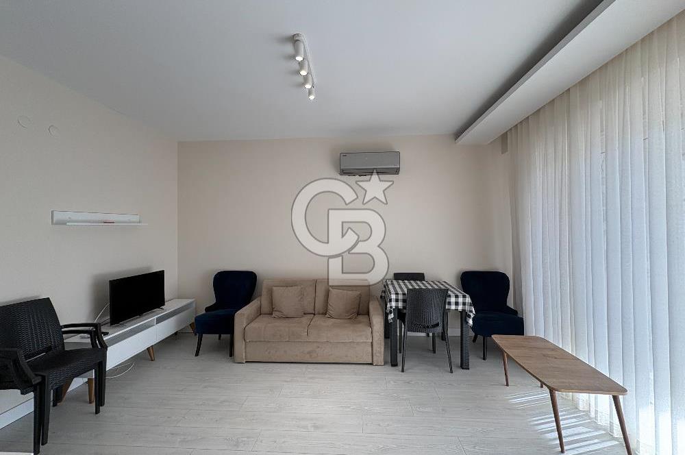 URLA'DA HAVUZLU SİTE İÇİNDE BAHÇELİ 1+1 EŞYALI KİRALIK DAİRE