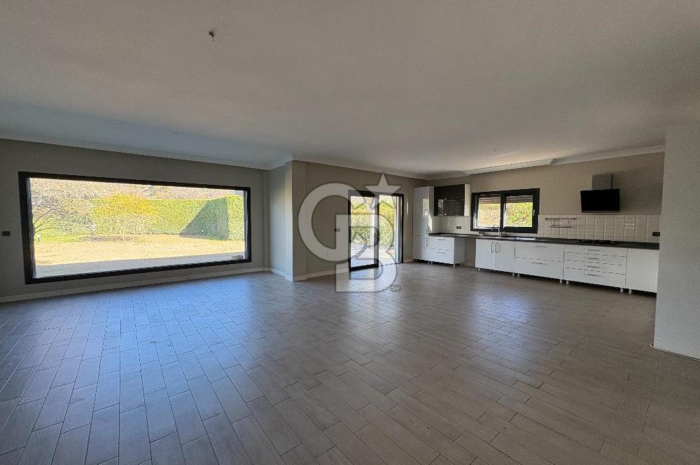 URLA KUŞÇULAR ARTI PRESTİJ EVLERİNDE KİRALIK VİLLA