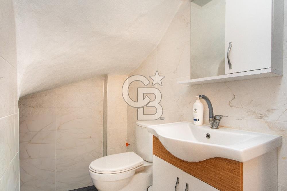 Yenifoça Fevzi Çakmak Mah. Satılık 3+1 Müstakil Bahçeli Villa