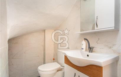 Yenifoça Fevzi Çakmak Mah. Satılık 3+1 Müstakil Bahçeli Villa