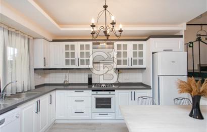 Yenifoça Fevzi Çakmak Mah. Satılık 3+1 Müstakil Bahçeli Villa