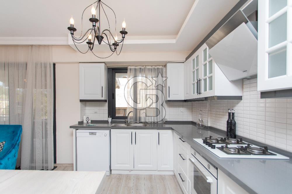 Yenifoça Fevzi Çakmak Mah. Satılık 3+1 Müstakil Bahçeli Villa