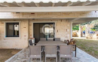 Yenifoça Fevzi Çakmak Mah. Satılık 3+1 Müstakil Bahçeli Villa