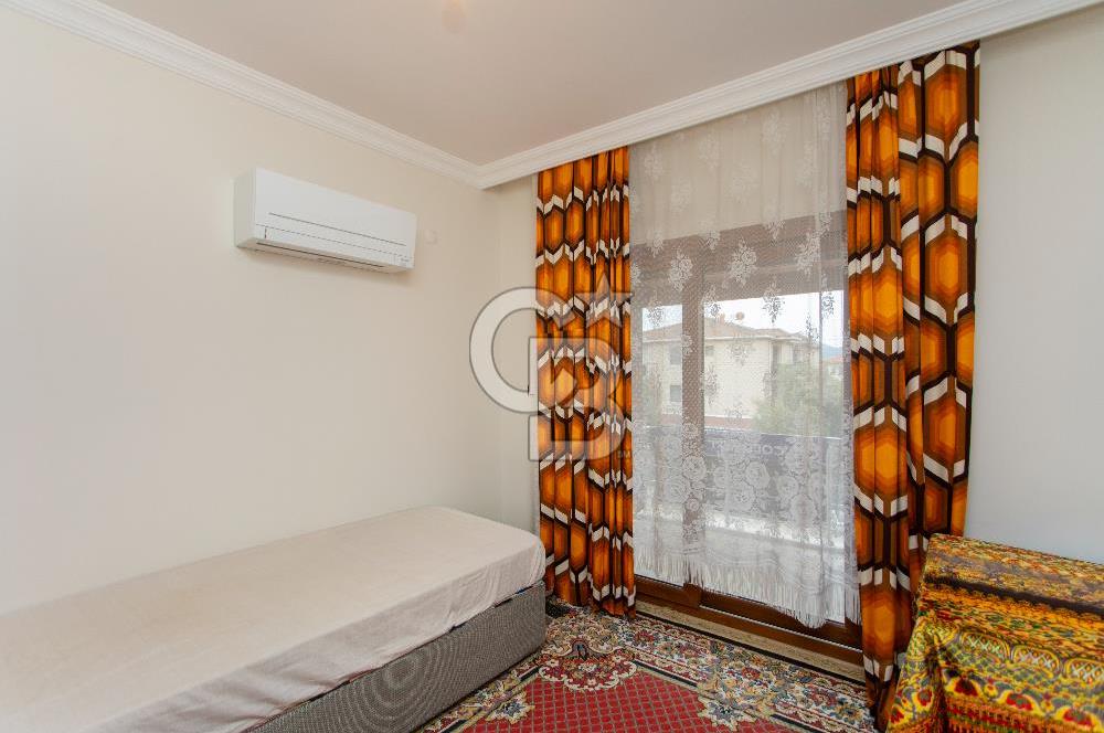 Foça Atatürk Mah. Satılık Site İçerisinde 3+1 Müstakil Taş Villa