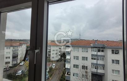 ACIBADEM HAS. KARŞISI METRO METROBÜS E YAKIN ÇOK TEMİZ KİRALIK