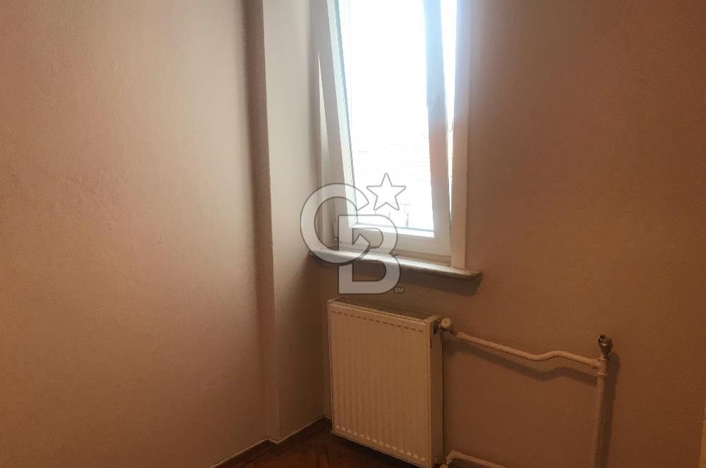 ACIBADEM HAS. KARŞISI METRO METROBÜS E YAKIN ÇOK TEMİZ KİRALIK