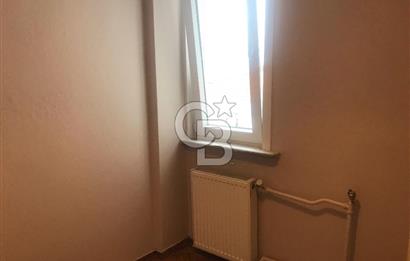 ACIBADEM HAS. KARŞISI METRO METROBÜS E YAKIN ÇOK TEMİZ KİRALIK