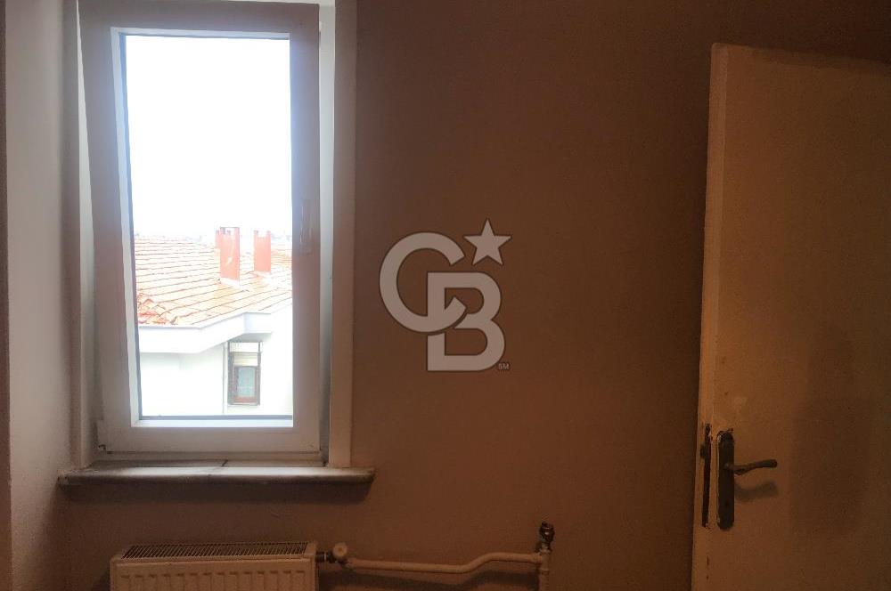 ACIBADEM HAS. KARŞISI METRO METROBÜS E YAKIN ÇOK TEMİZ KİRALIK