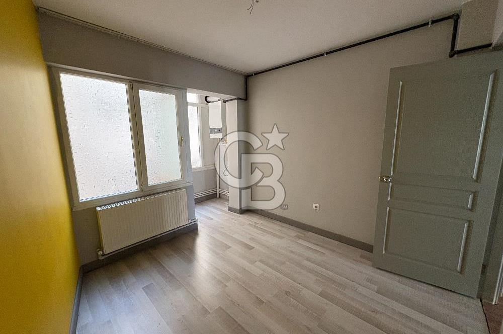 GÖZTEPE MİTHATPAŞA CAD. BAKIMLI DOĞALGAZLI 2+1 KİRALIK DAİRE