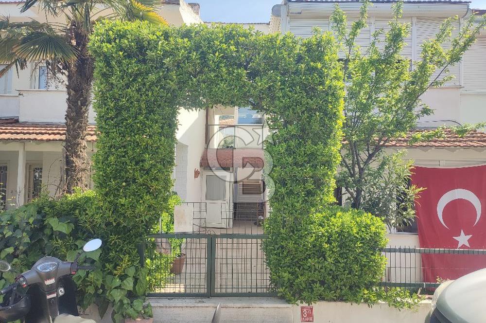 Ayvalık Sefa Çamlık'ta Müstakil Tadında Satılık 3+1 Daire 