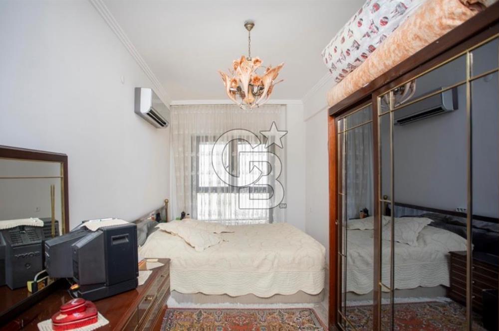 KARŞIYAKA NERGİS'TE 3+1 ARAKAT 130m2 SATILIK DAİRE