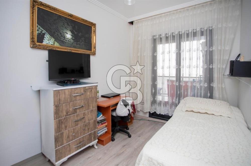 KARŞIYAKA NERGİS'TE 3+1 ARAKAT 130m2 SATILIK DAİRE