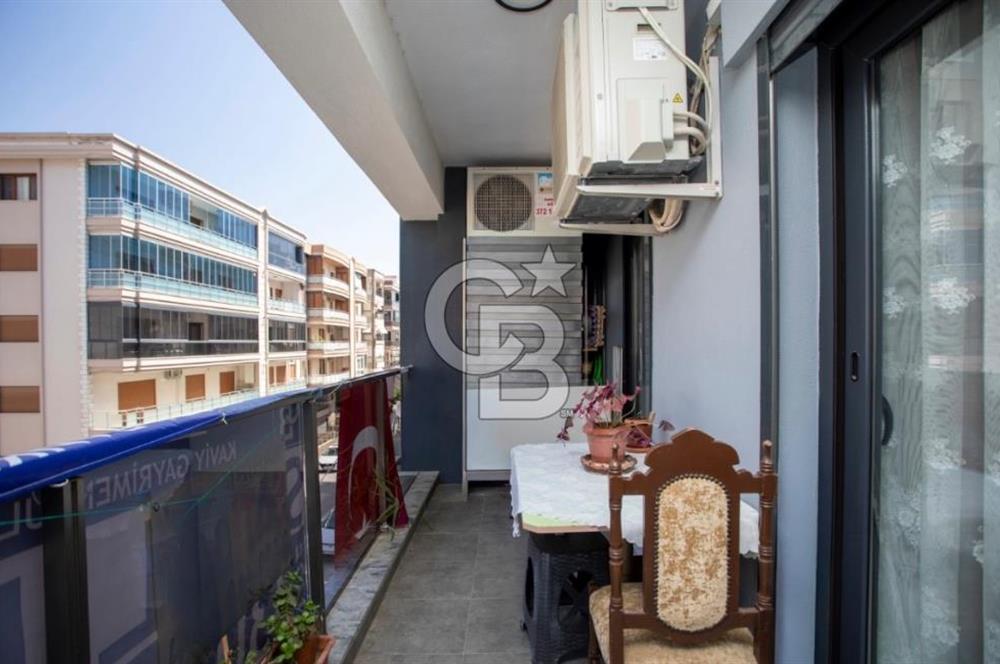 KARŞIYAKA NERGİS'TE 3+1 ARAKAT 130m2 SATILIK DAİRE