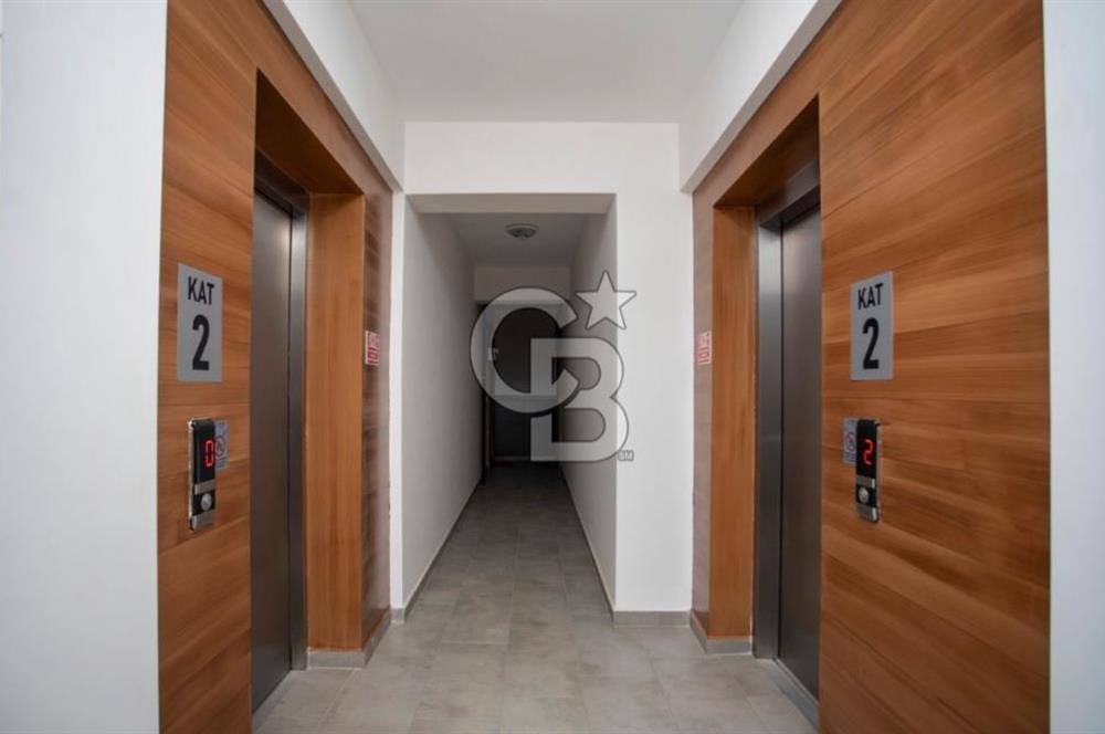 KARŞIYAKA NERGİS'TE 3+1 ARAKAT 130m2 SATILIK DAİRE