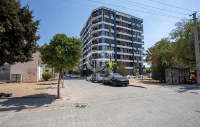 KARŞIYAKA NERGİS'TE 3+1 ARAKAT 130m2 SATILIK DAİRE