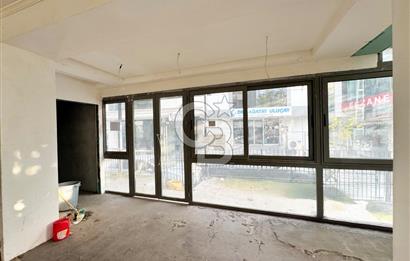 ATAŞEHİR HASTANELER BÖLGESİNDE YOLA CEPHELİ KİRALIK PLAZA