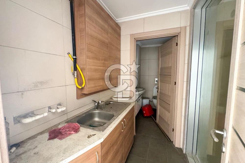 ATAŞEHİR HASTANELER BÖLGESİNDE YOLA CEPHELİ KİRALIK PLAZA