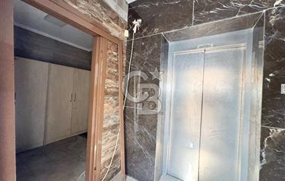 ATAŞEHİR HASTANELER BÖLGESİNDE YOLA CEPHELİ KİRALIK PLAZA