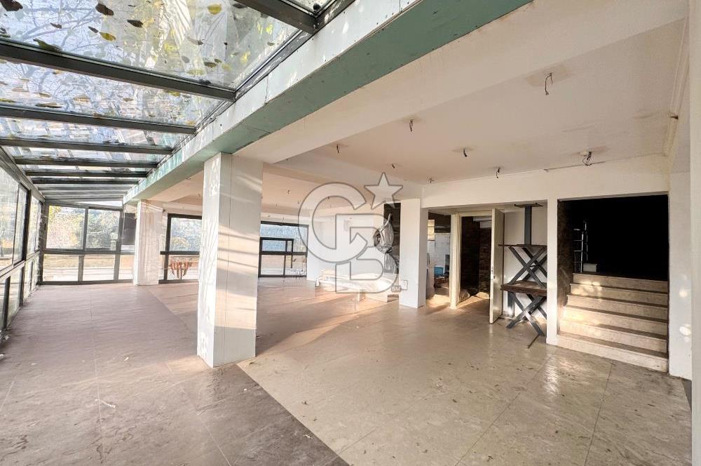 ATAŞEHİR HASTANELER BÖLGESİNDE YOLA CEPHELİ KİRALIK PLAZA