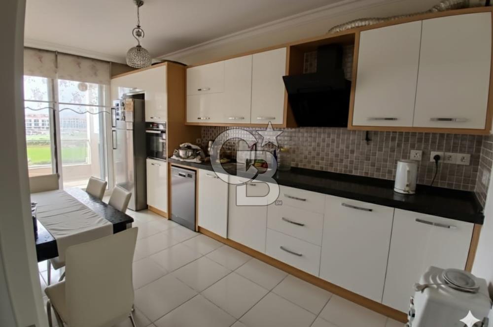 Tire Fatih Mah. Kafeler Caddesinde 140 m² 3+1 Satılık Daire