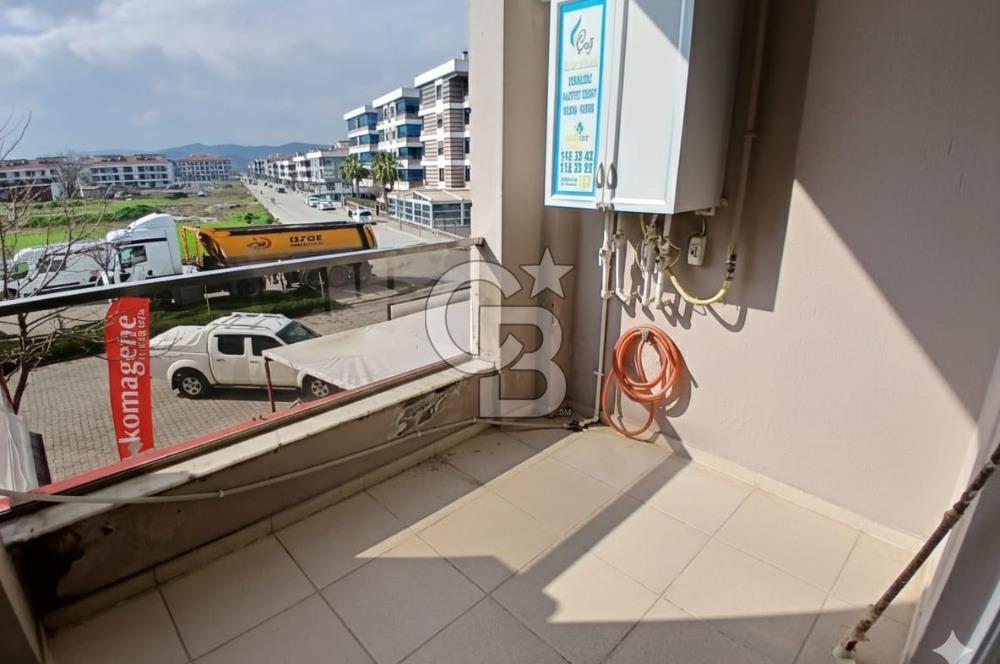 Tire Fatih Mah. Kafeler Caddesinde 140 m² 3+1 Satılık Daire