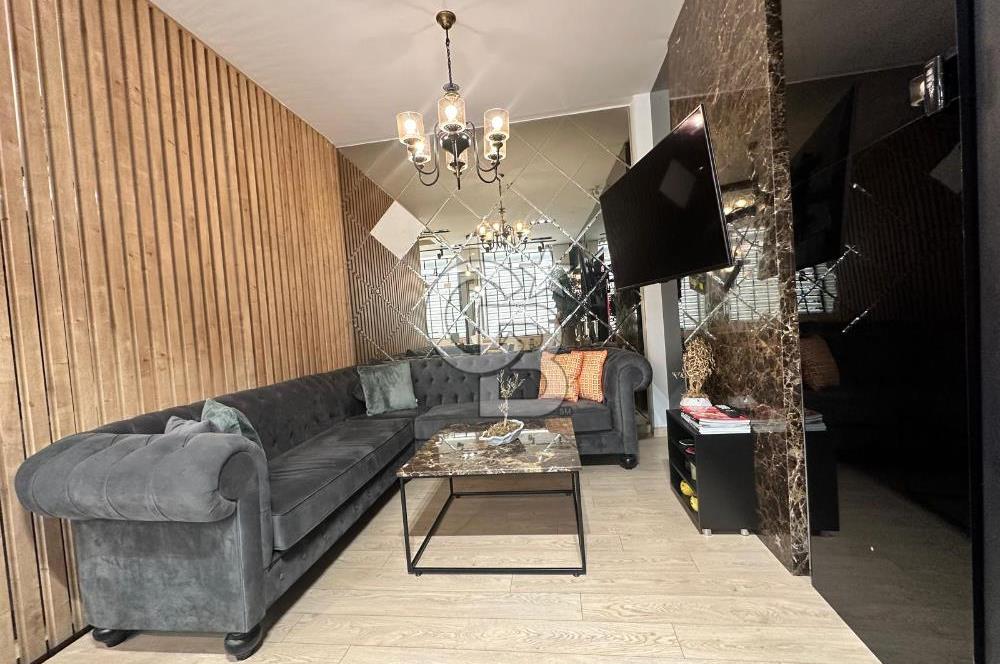 ALTUNİZADE' DE CADDE ÜZERİ, TABELA DEĞERİ YÜKSEK-DEVREN KİRALIK