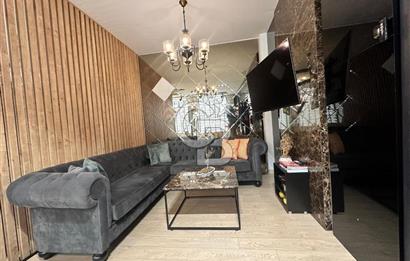 ALTUNİZADE' DE CADDE ÜZERİ, TABELA DEĞERİ YÜKSEK-DEVREN KİRALIK