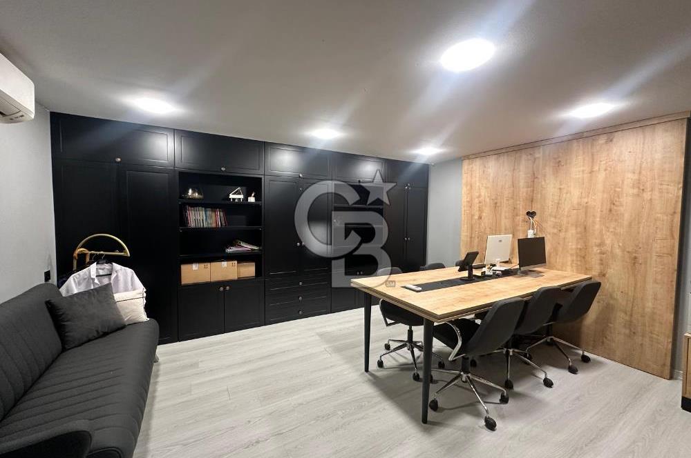 ALTUNİZADE' DE CADDE ÜZERİ, TABELA DEĞERİ YÜKSEK-DEVREN KİRALIK