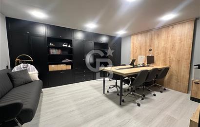 ALTUNİZADE' DE CADDE ÜZERİ, TABELA DEĞERİ YÜKSEK-DEVREN KİRALIK