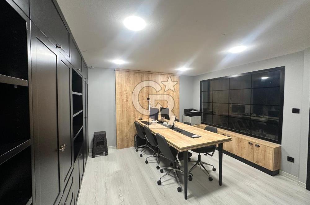 ALTUNİZADE' DE CADDE ÜZERİ, TABELA DEĞERİ YÜKSEK-DEVREN KİRALIK