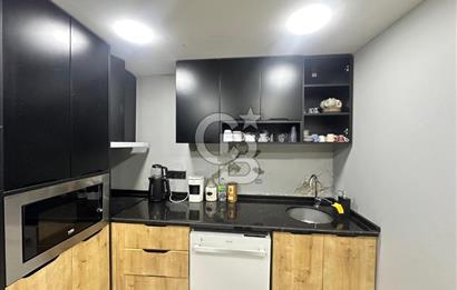 ALTUNİZADE' DE CADDE ÜZERİ, TABELA DEĞERİ YÜKSEK-DEVREN KİRALIK