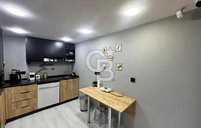 ALTUNİZADE' DE CADDE ÜZERİ, TABELA DEĞERİ YÜKSEK-DEVREN KİRALIK