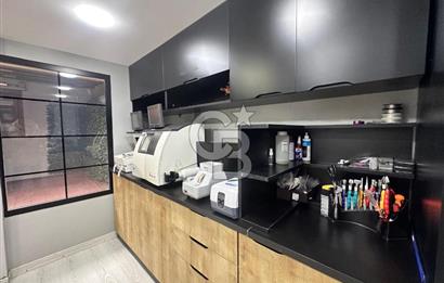 ALTUNİZADE' DE CADDE ÜZERİ, TABELA DEĞERİ YÜKSEK-DEVREN KİRALIK