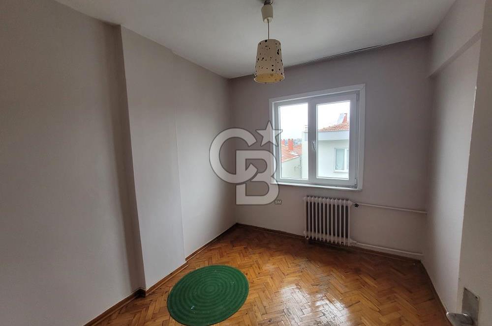 ACIBADEM HAS. KARŞISI METRO METROBÜS E YAKIN ÇOK TEMİZ KİRALIK