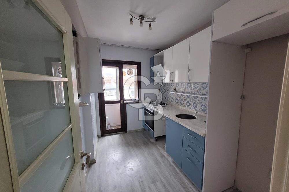 ACIBADEM HAS. KARŞISI METRO METROBÜS E YAKIN ÇOK TEMİZ KİRALIK