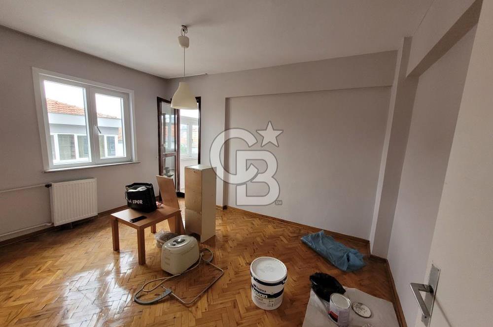 ACIBADEM HAS. KARŞISI METRO METROBÜS E YAKIN ÇOK TEMİZ KİRALIK