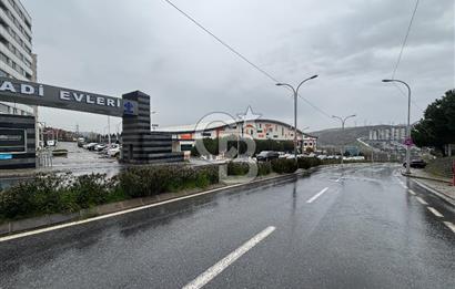 SPRADON VADİDE KISA KATLI BLOKLARDA FULL TADİLATLI SATILIK 2+1