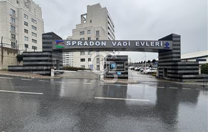 SPRADON VADİDE KISA KATLI BLOKLARDA FULL TADİLATLI SATILIK 2+1