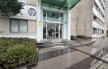 SPRADON VADİDE KISA KATLI BLOKLARDA FULL TADİLATLI SATILIK 2+1