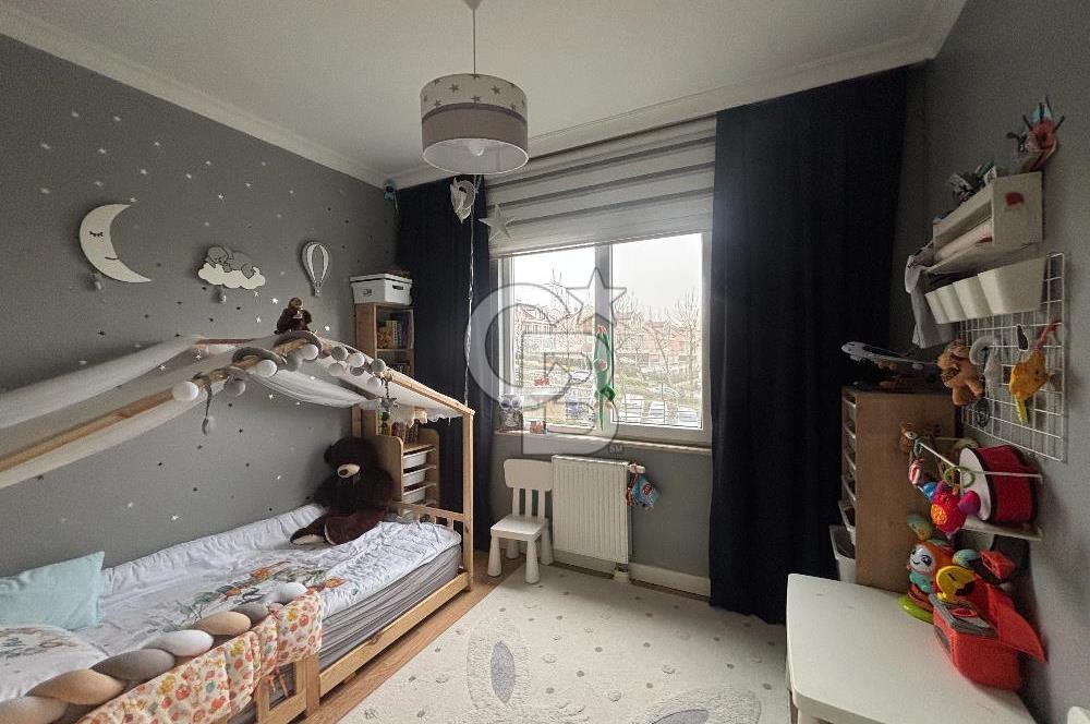 SPRADON VADİDE KISA KATLI BLOKLARDA FULL TADİLATLI SATILIK 2+1