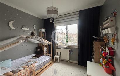 SPRADON VADİDE KISA KATLI BLOKLARDA FULL TADİLATLI SATILIK 2+1