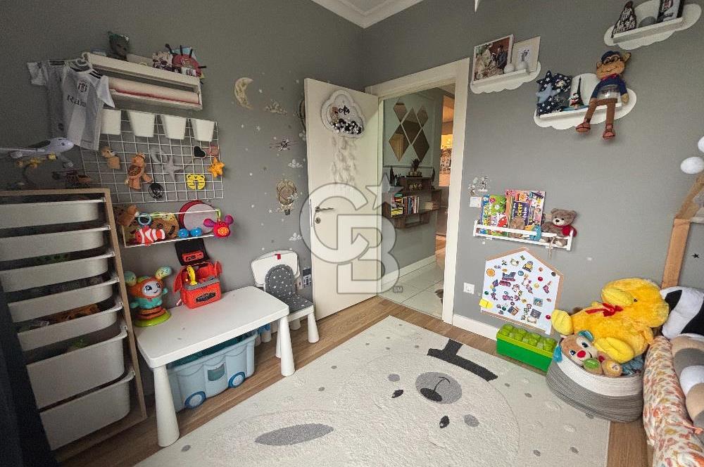 SPRADON VADİDE KISA KATLI BLOKLARDA FULL TADİLATLI SATILIK 2+1