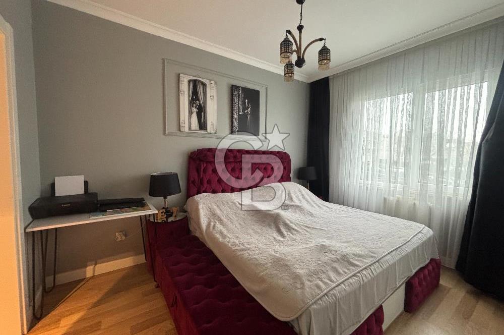 SPRADON VADİDE KISA KATLI BLOKLARDA FULL TADİLATLI SATILIK 2+1