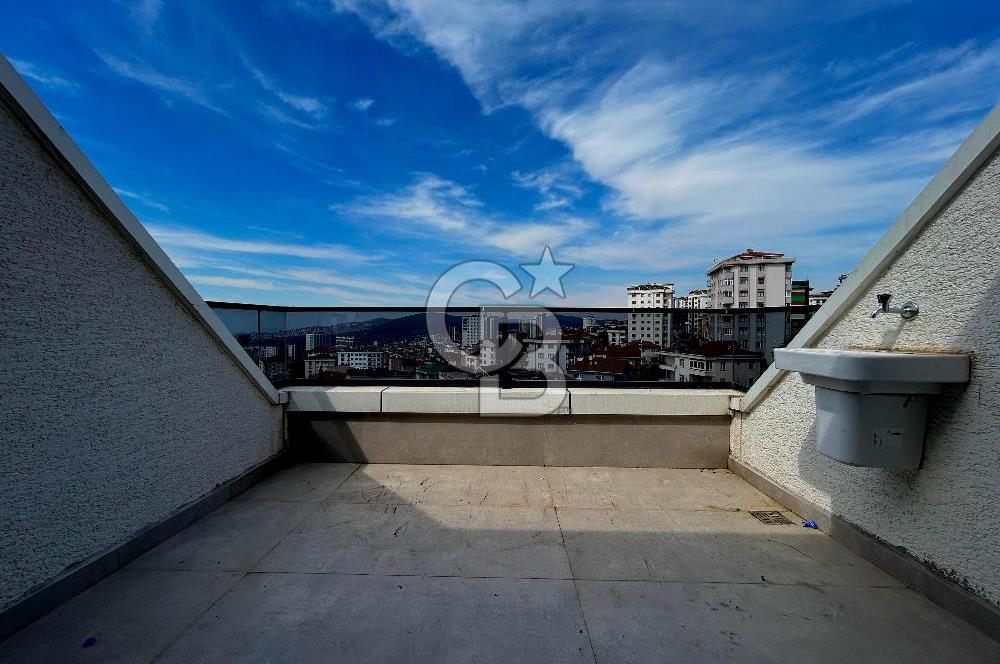 KARTAL YAKACIK ÇARŞI MAH SIFIR TAPU HARCI YOK ÜST DUBLEKS! 4+1