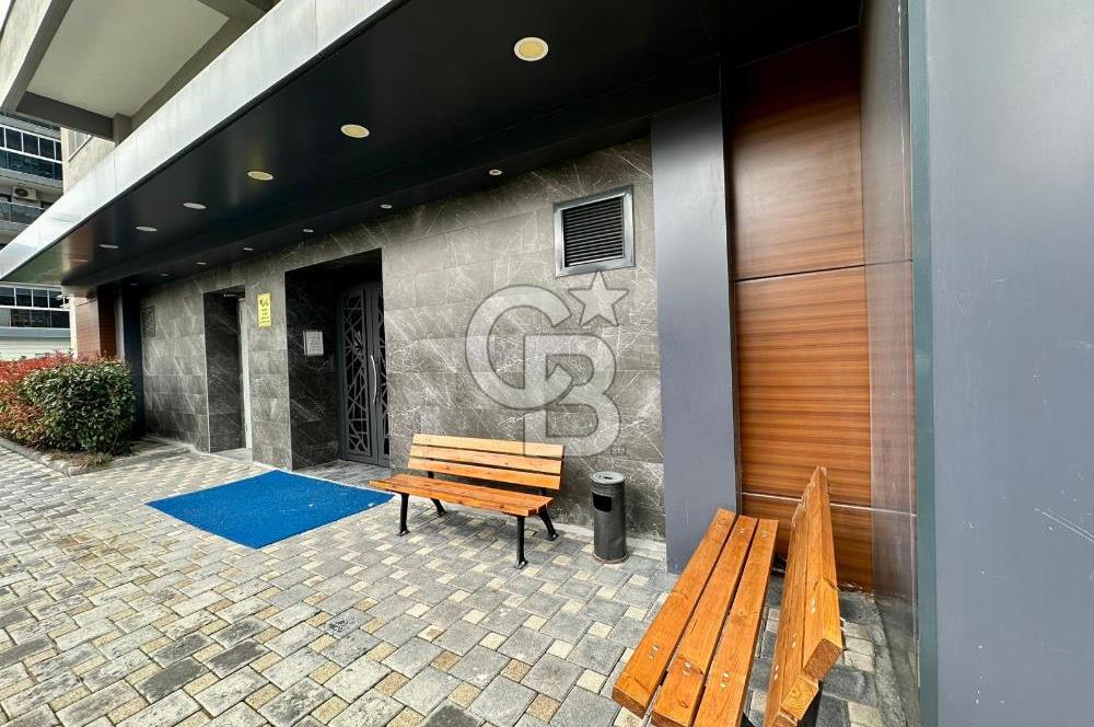 BORNOVA YEŞİLOVA'DA TRIO SKY SİTESİ'NDE SATILIK 3+1 DAİRE!