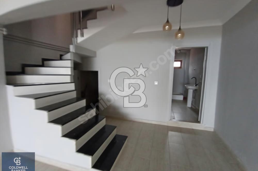 ÇANAKKALE'DE DOĞA İÇİNDE FULL BOĞAZ MANZARALI SATILIK 5+2 VİLLA